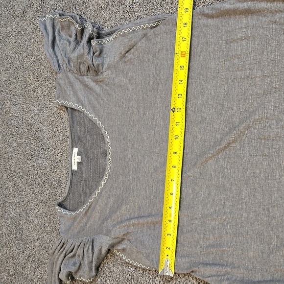 Max Studio Women Flutter sleeve Crinkle jersey Crew top sz L - Picture 7 of 8